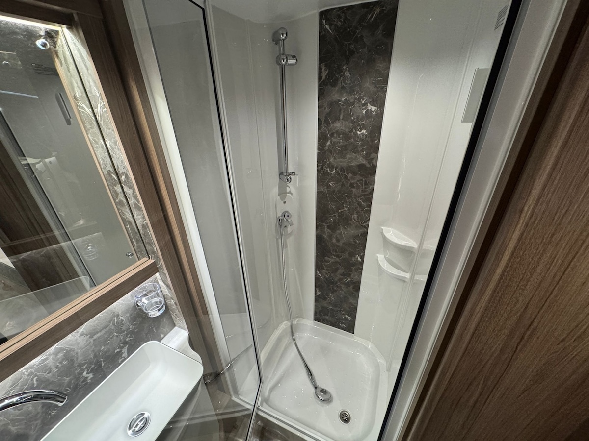 2026 Coachman Vip Vogue Shower Resized Caption
