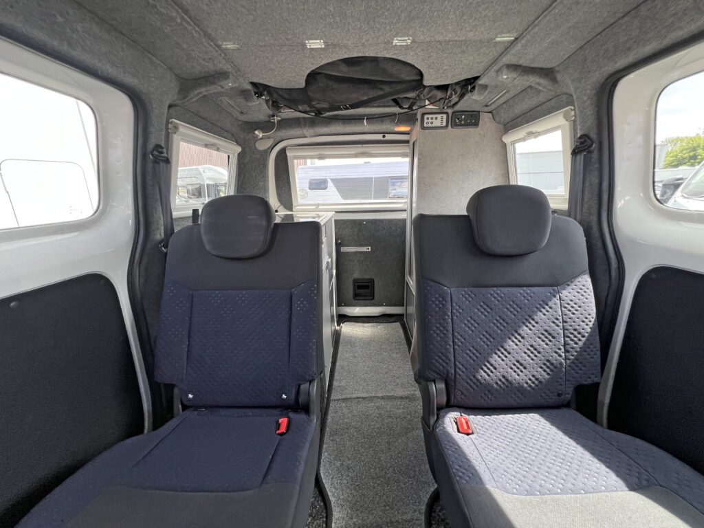2014 Lunar NV200 Camper 24815 12 Scaled
