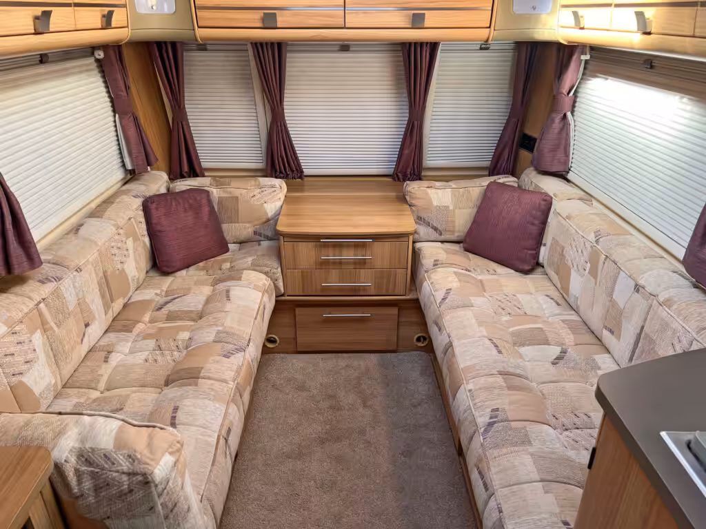 2014 Bailey Pegasus Genoa 4kw 6 Scaled