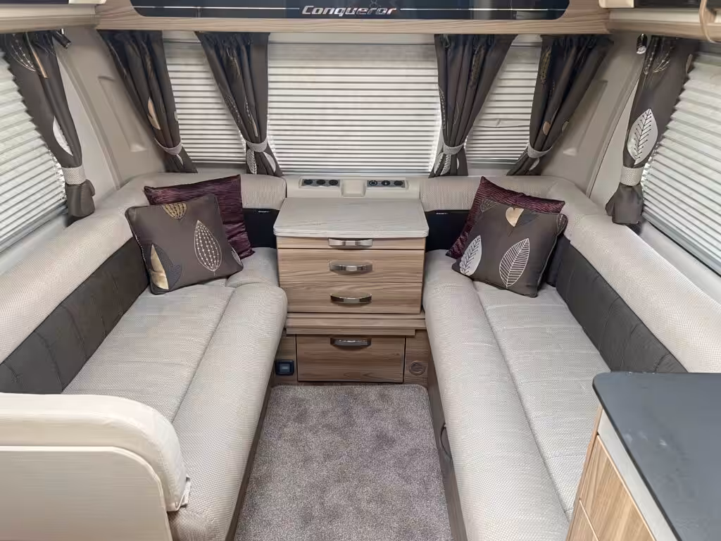 2016 Swift Conqueror 560 25466 5 Scaled