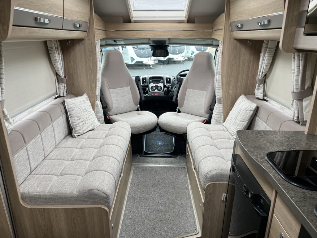 2019 Elddis Autoquest Sunseeker 185 25295 6 Scaled
