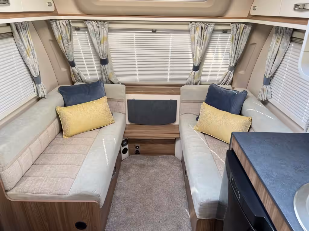 2020 Swift Siena 4 5 Scaled