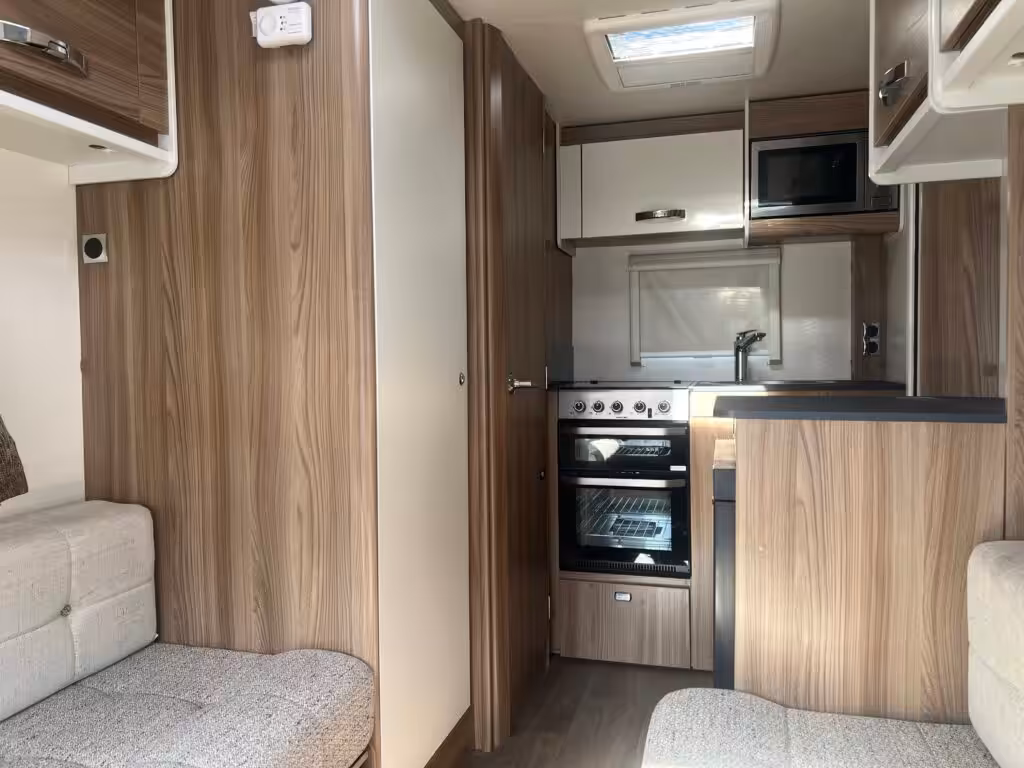 2022 Swift Sprite Compact 25541 6 Scaled