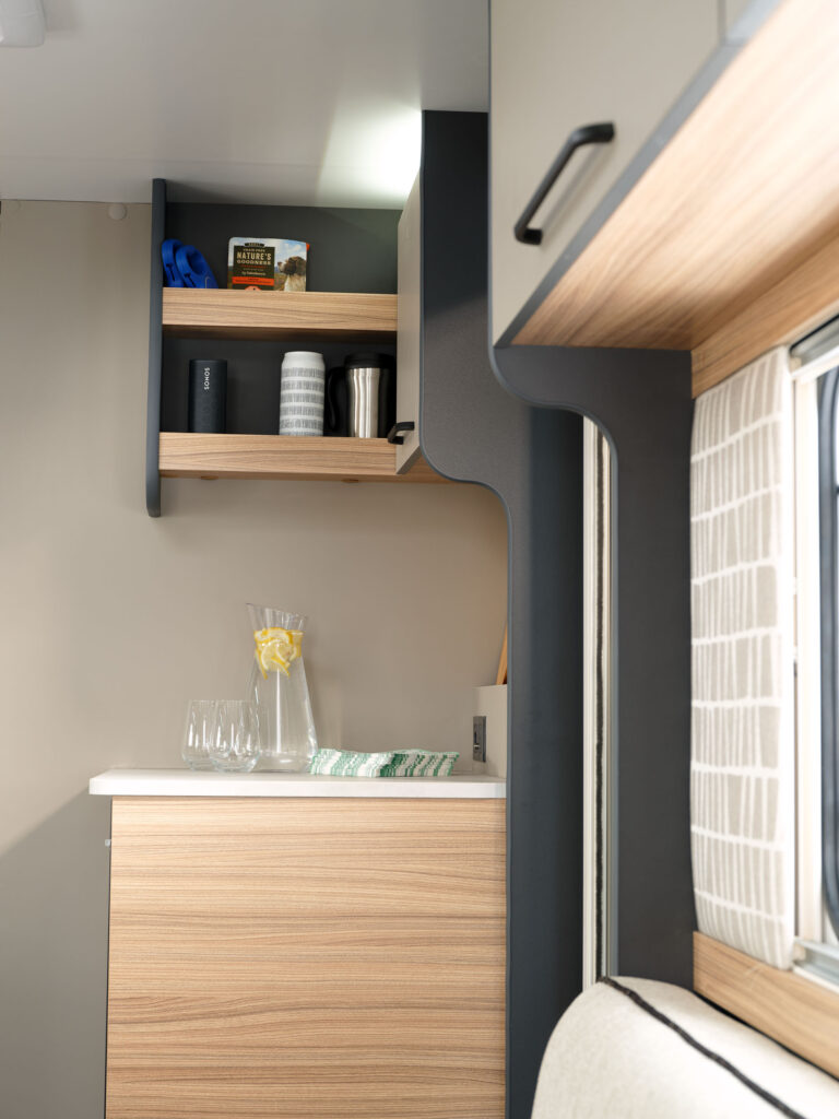 2164 Pegasus Studio