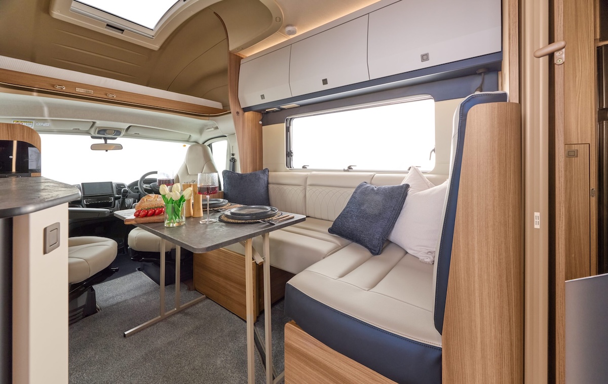 2027 Auto Trail Frontier Scout L Shaped Lounge