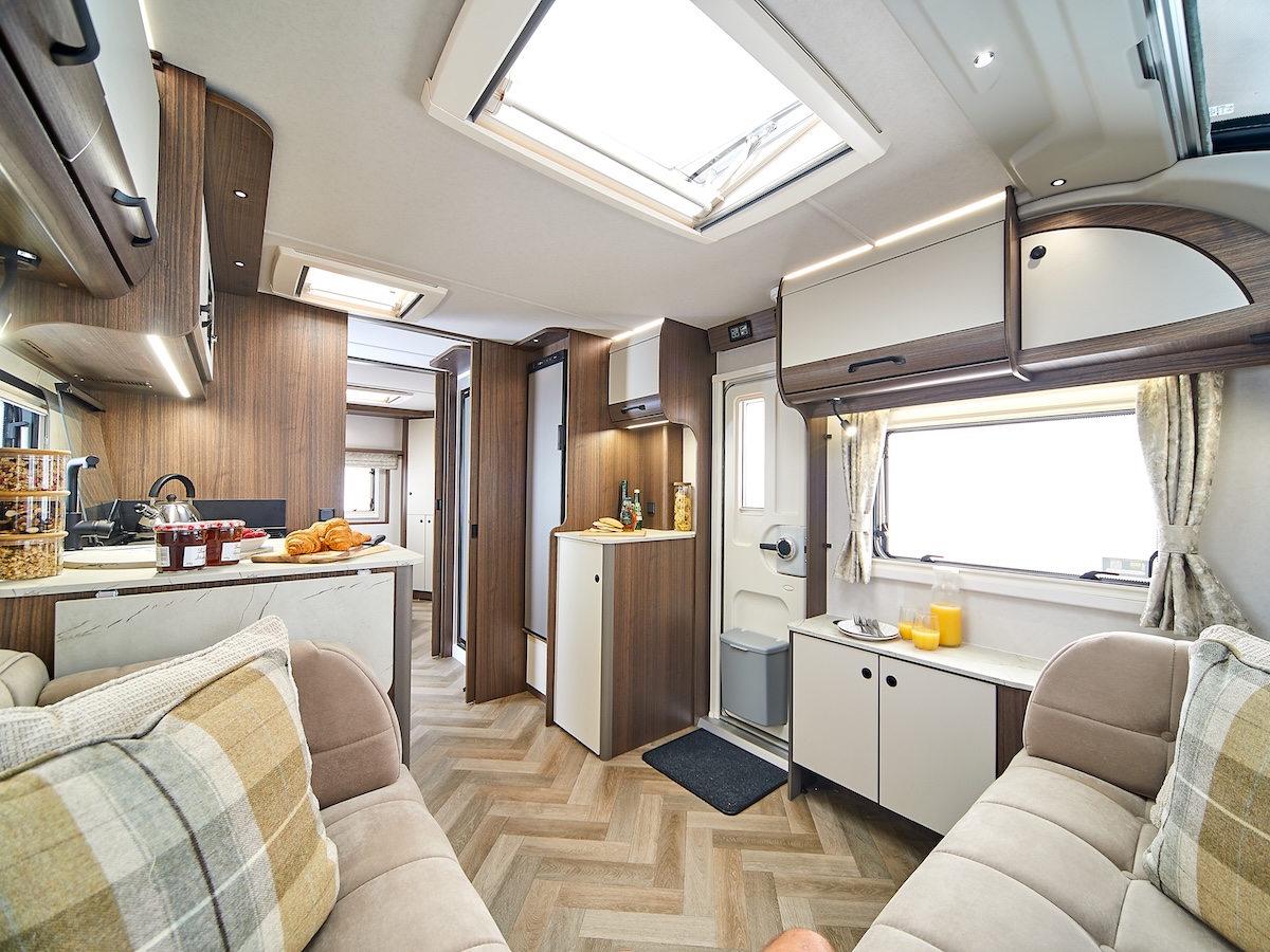 2027 Coachman Acadia 655 Front To Back L Shaped Lounge