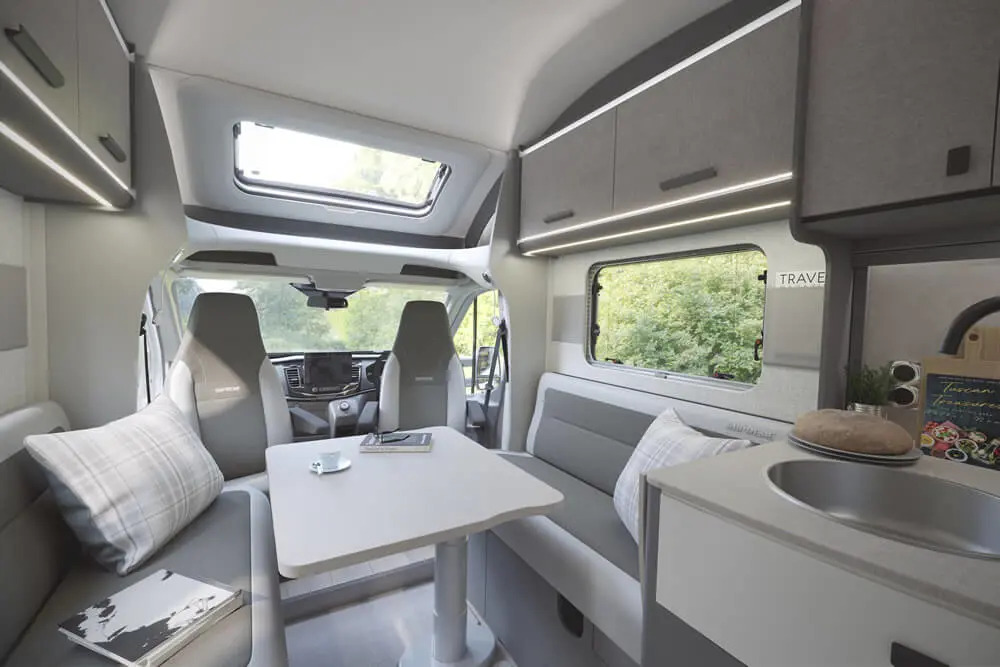 Supreme Sl Front Lounge