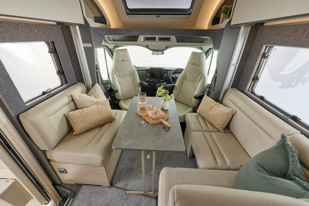 Imgi 5 Auto Trail0788