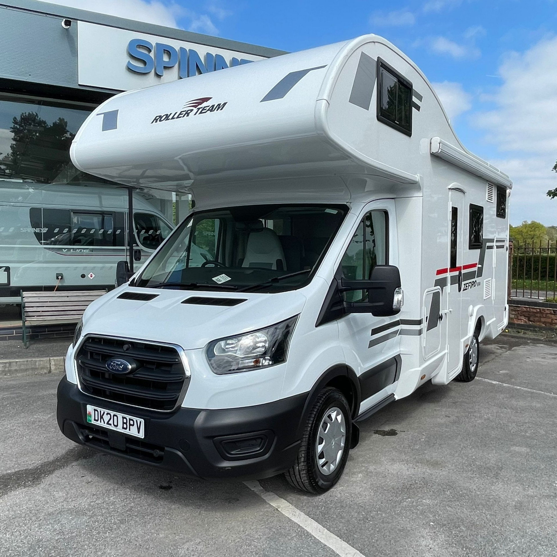 13871 B4dac03d 4006 42f1 Bd1e F2c3840b9b14