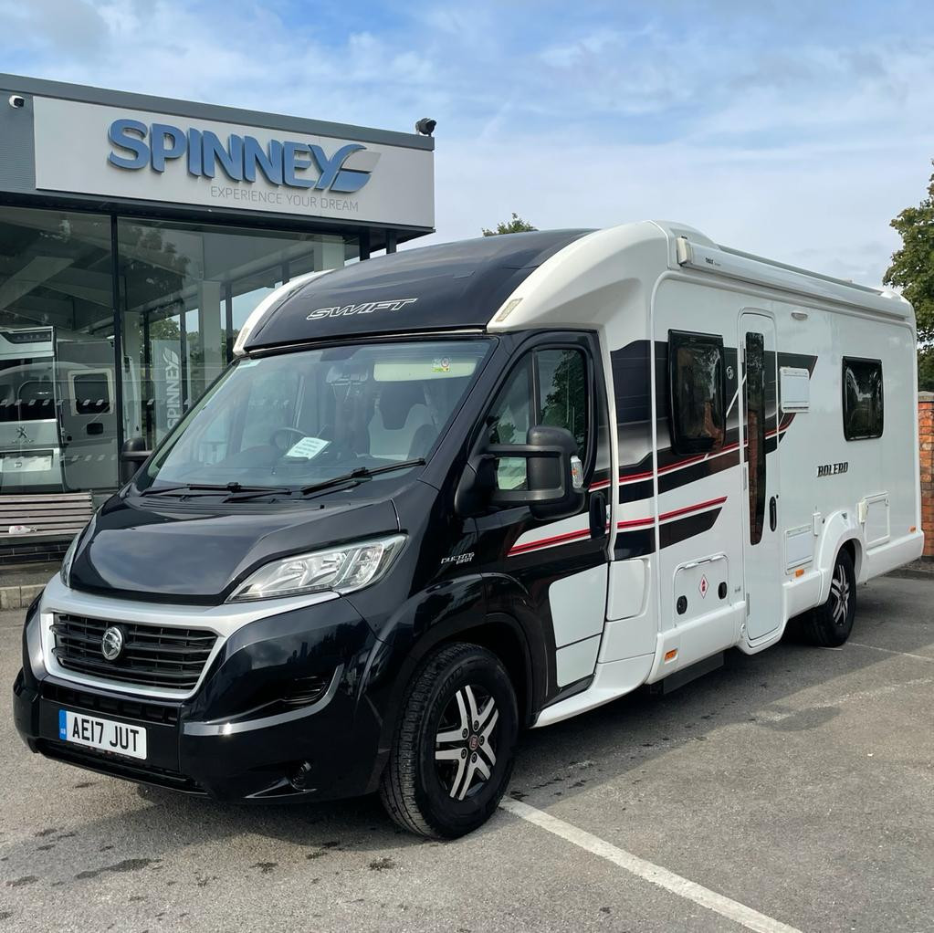 14562 C7b1d079 A50c 4b4e Bb7d 69d3358aa40e