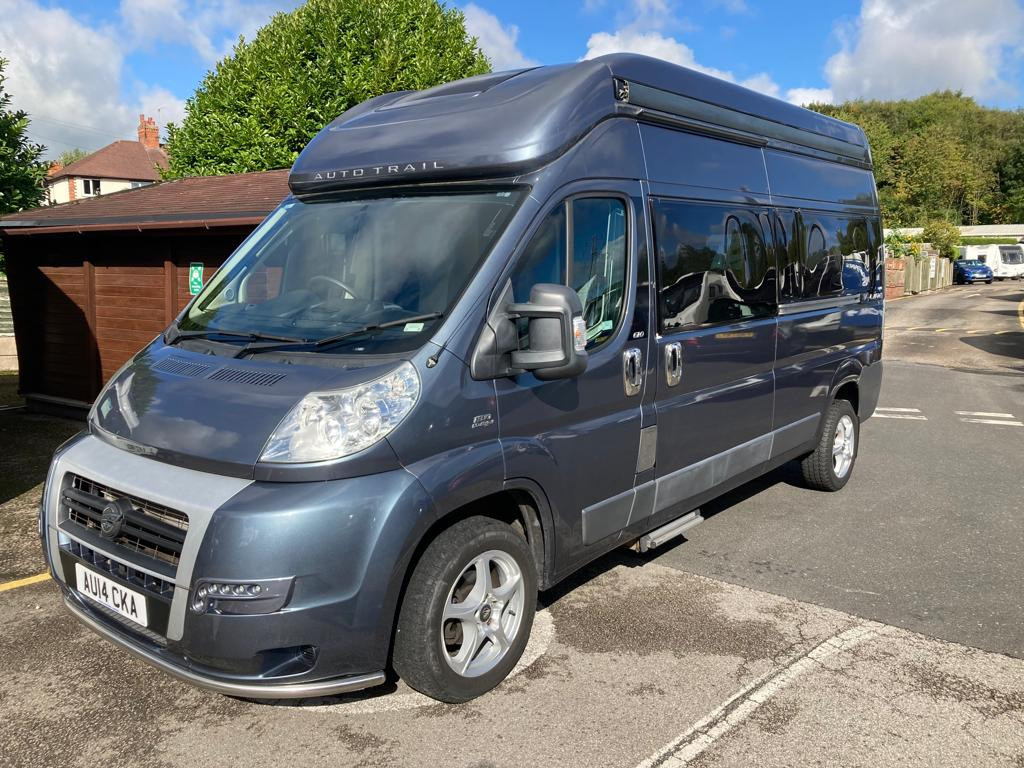 14786 B671dc85 751b 49f5 B5c3 E054a856f4e3