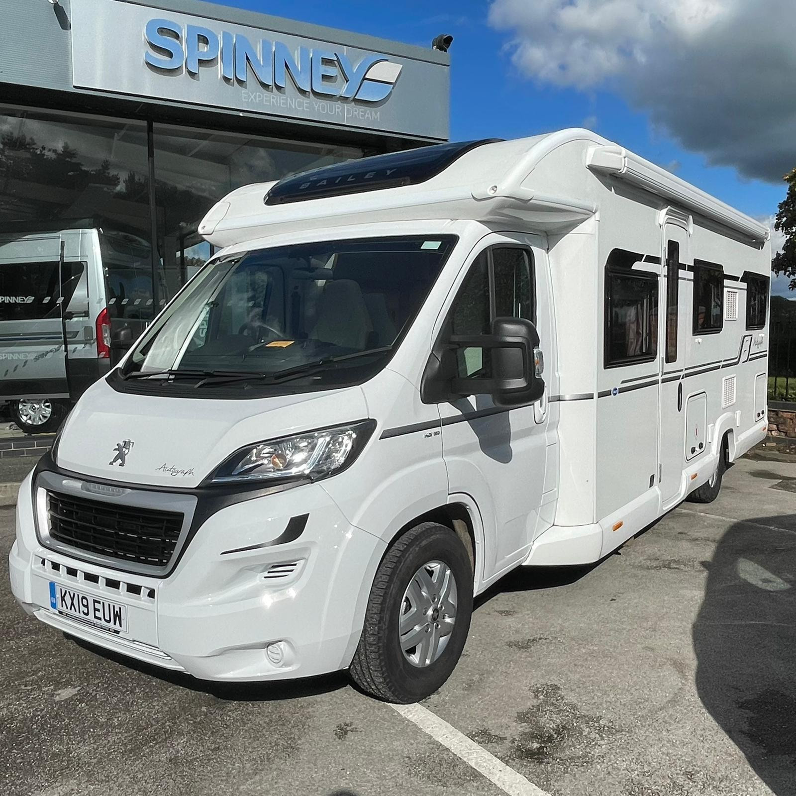 14903 93c0cf28 Ca52 41f4 876b 041de2a6f282