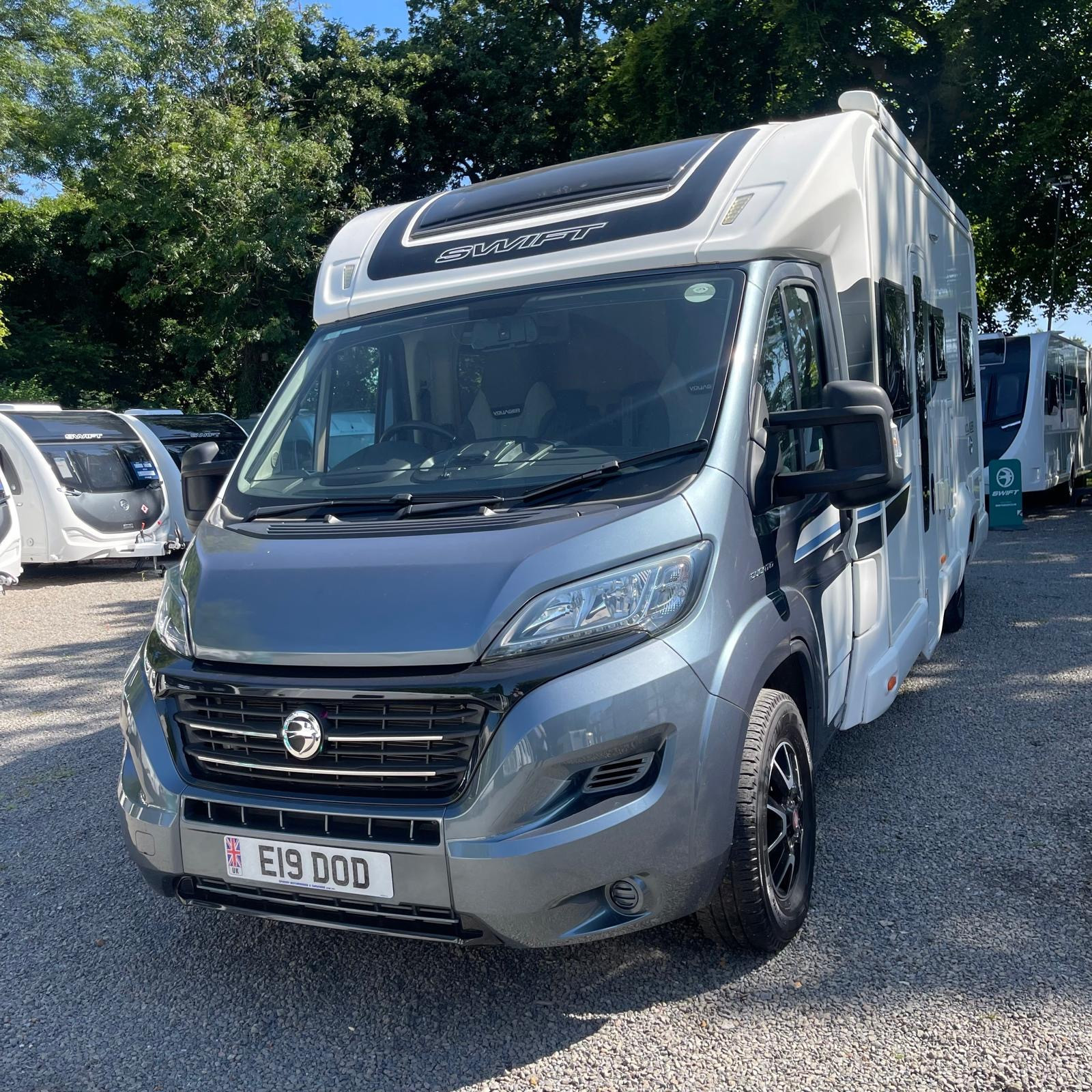 18530 E18be9bb Cca0 45b5 9ee1 A79184071a7d