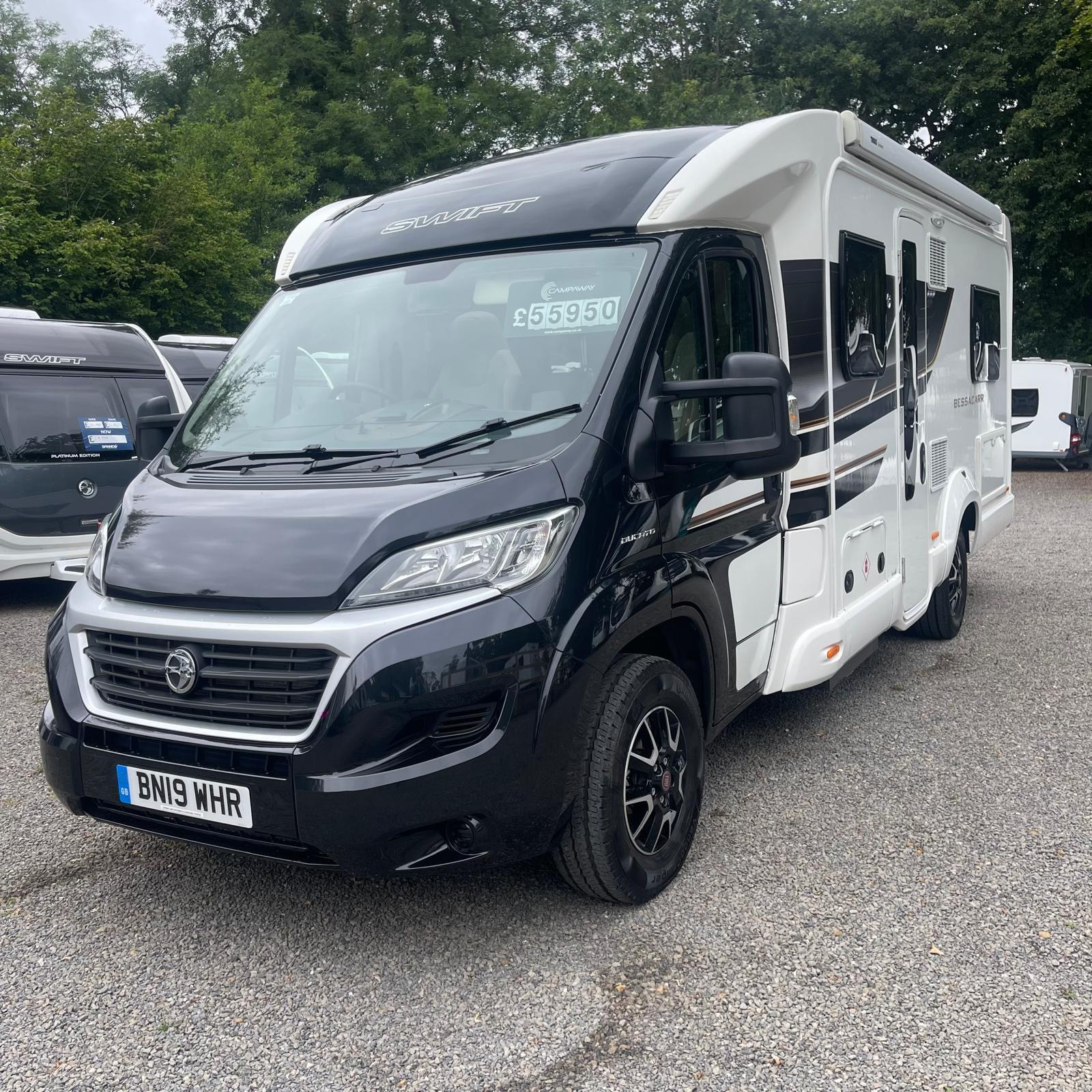 18948 1668593a 70d2 4f05 9e45 27591a69e02e