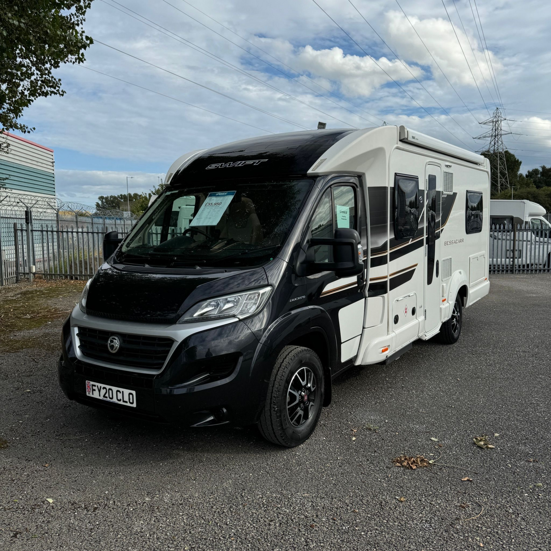 19160 Eaa5f844 0c85 483c A448 C5a4b5b12d8a