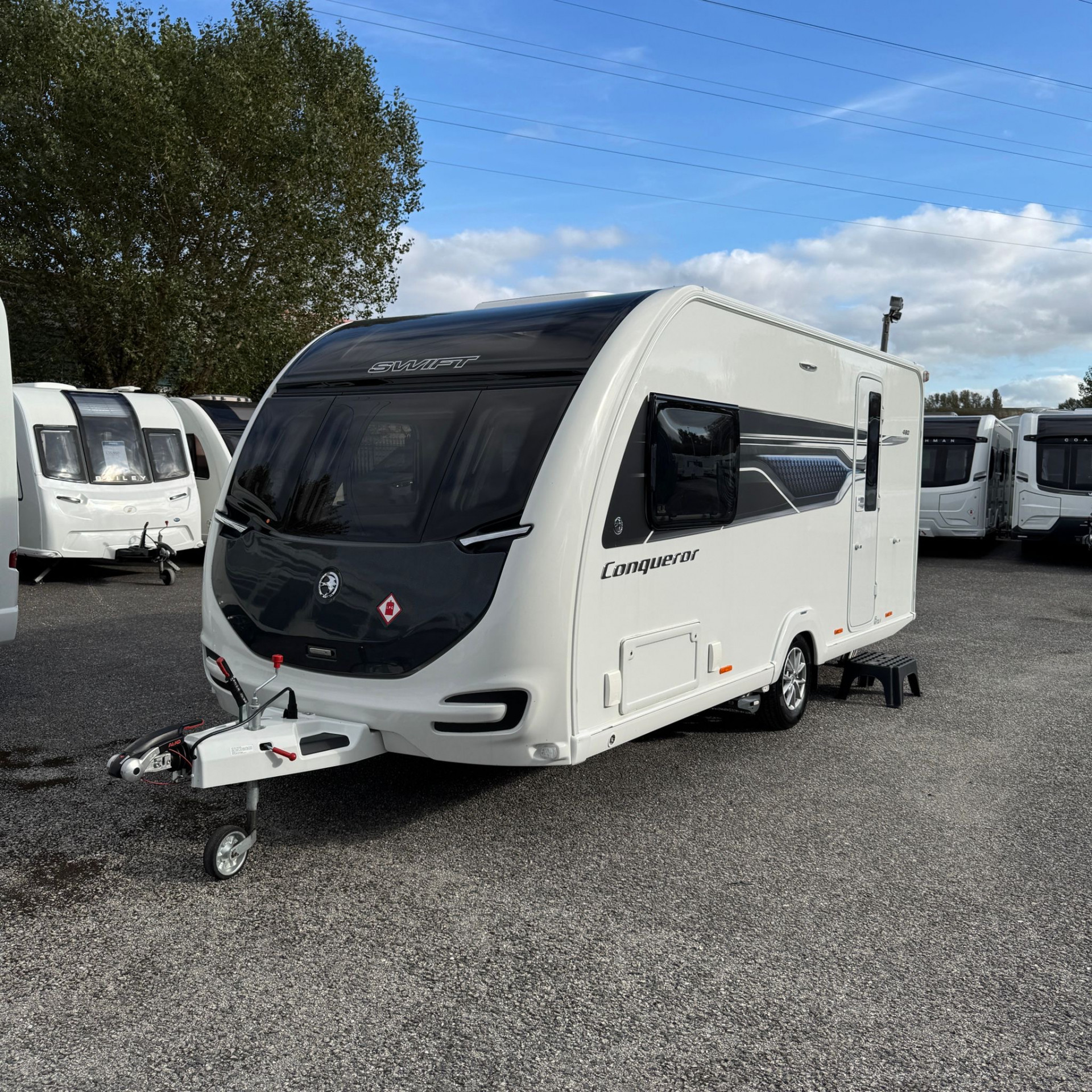 19727 51504495 B9b5 45db B57a 34a12c22ee16