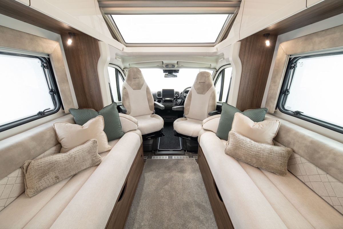 2026 Buccaneer Quantum Bench Seating Lounge