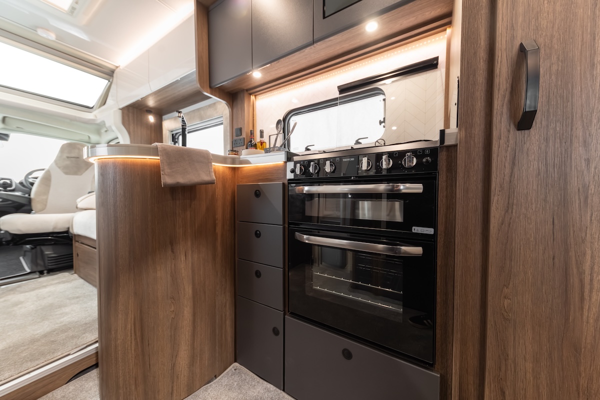 2026 Buccaneer Quantum Kitchen