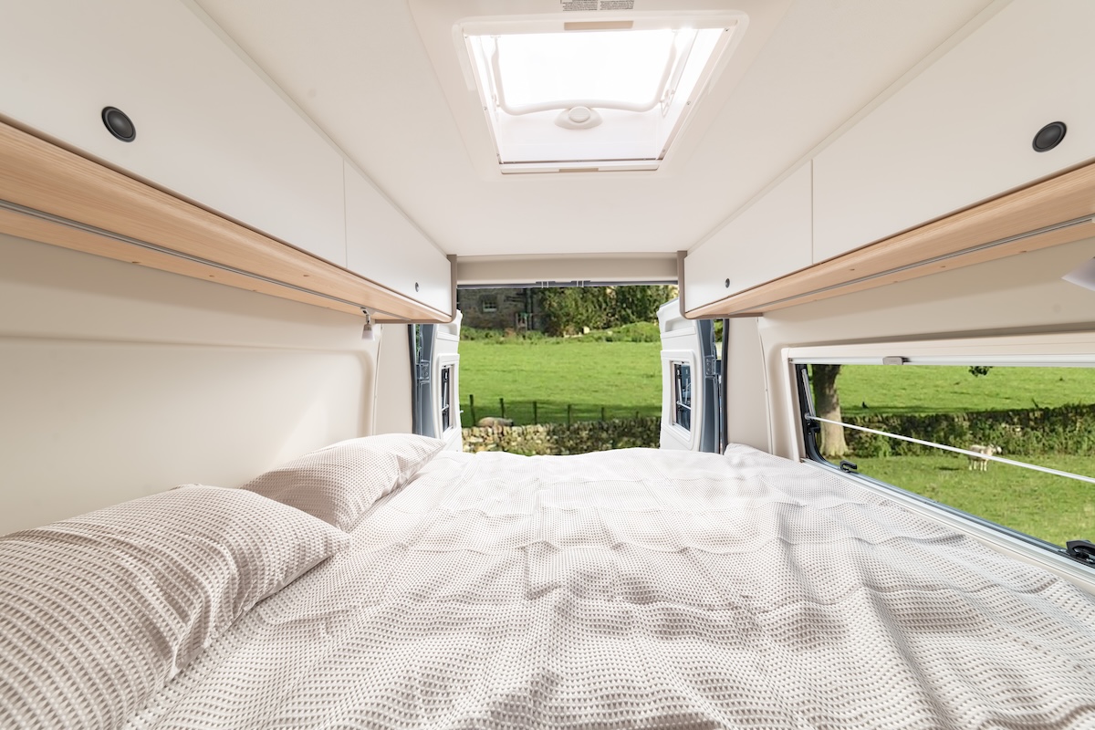 2026 Elddis Whirlwind Gtv Transverse Bed