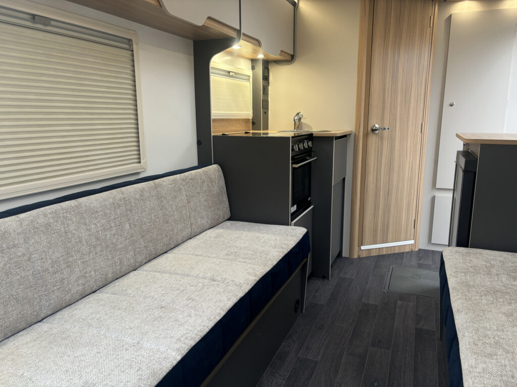 20386 20628 Image00001