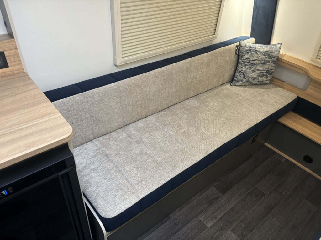 20386 20628 Image00012