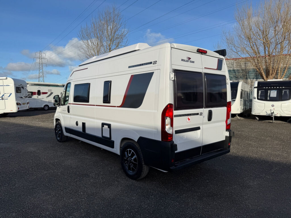 20527 E27bfcf4 7457 4551 B000 43fc94162f7b