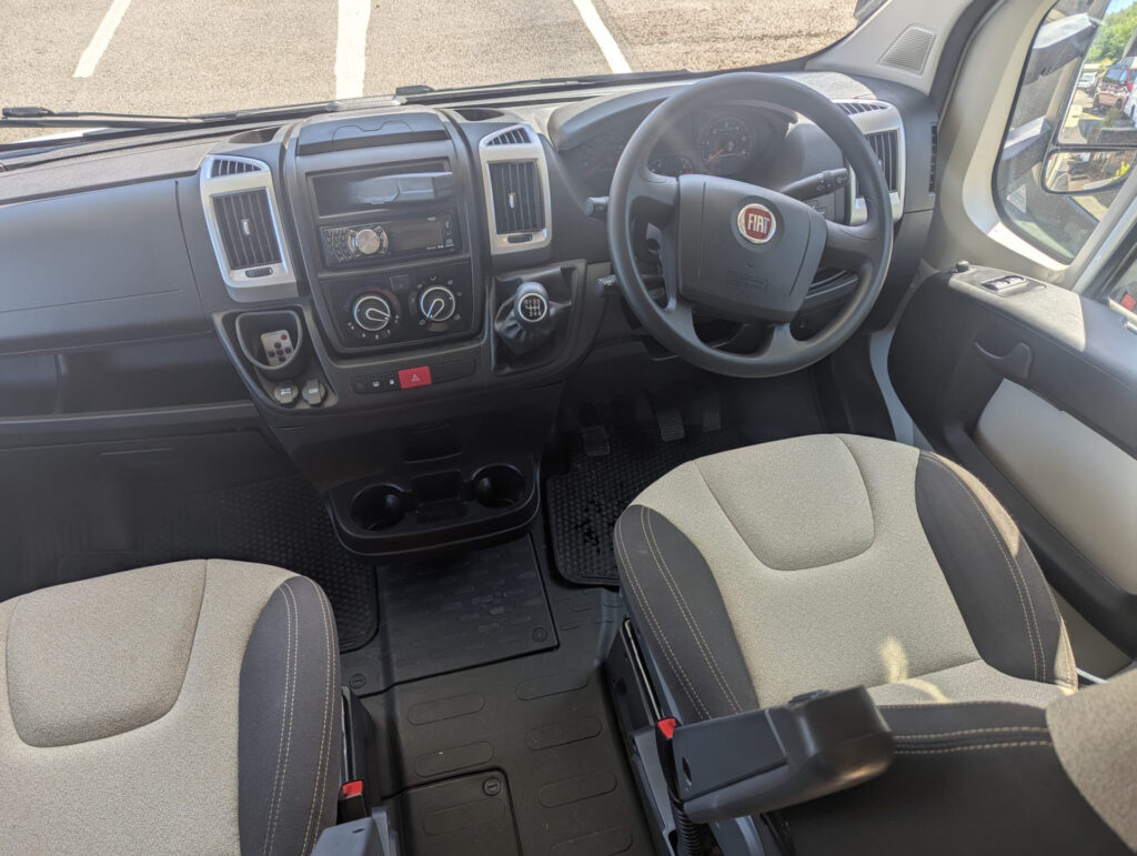 21581 74206c76 5fbf 4f19 93ac B0bd3e490aa0