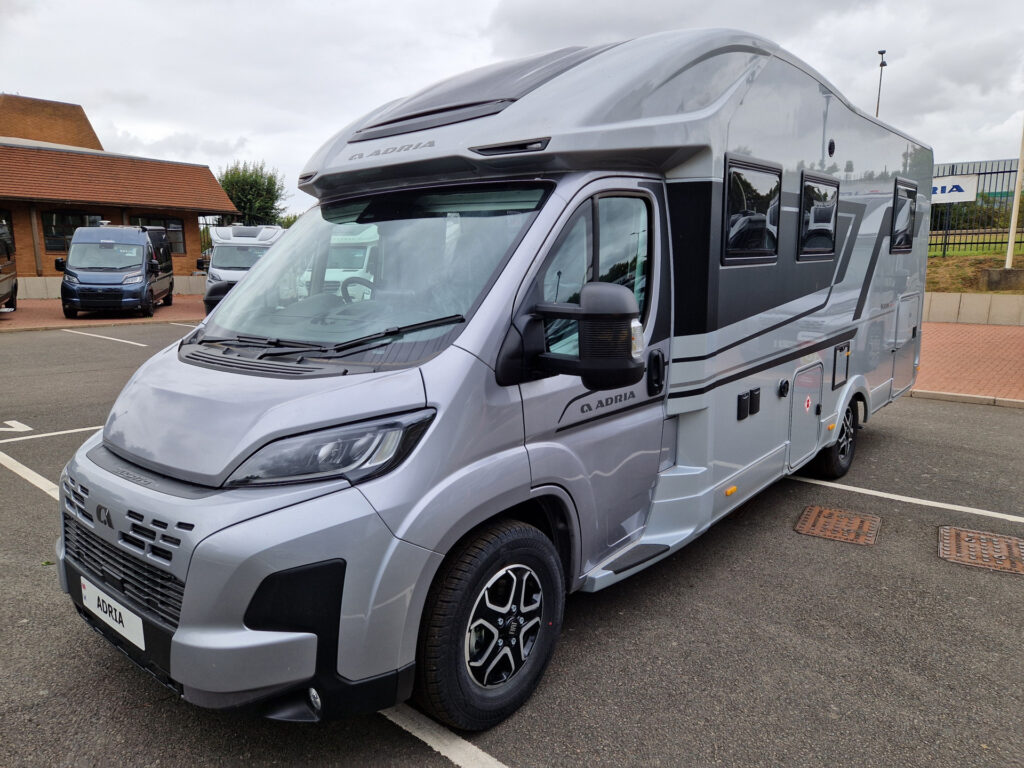 222912 20250902 123006