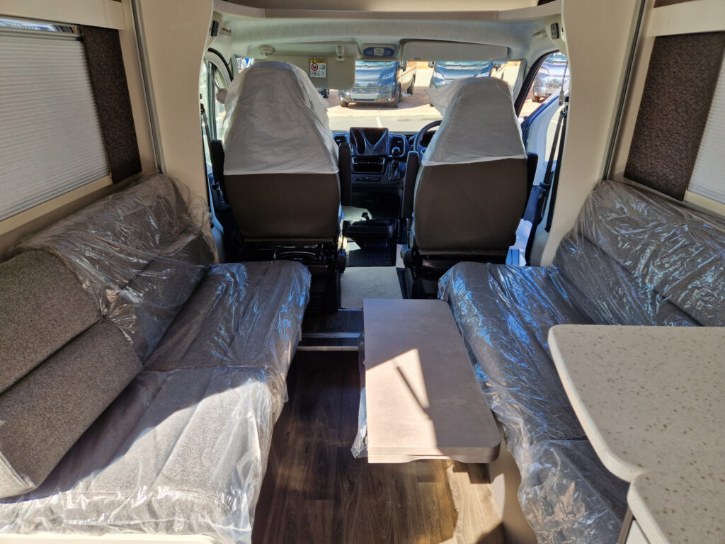 22351 20250905 112857