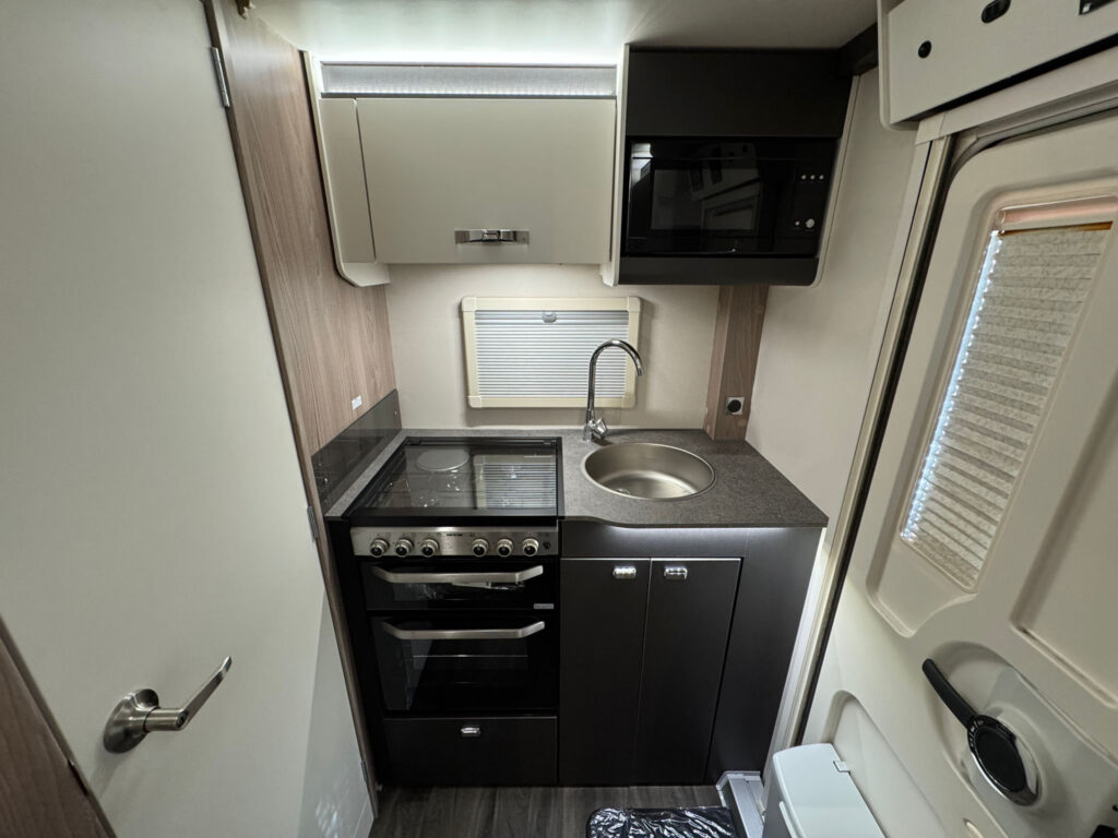 22359 Abb15309 23ac 4545 944b Bd34b2dfb47e