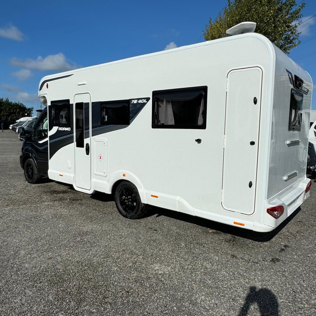 25fs1adamo FS 4ddf66d3 B7be 4a0f 826a 031987978ff7