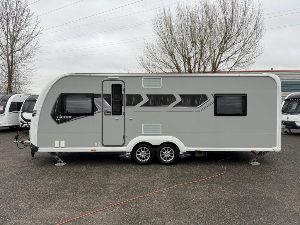 Dbfd2474 2e11 4473 8bae E82515351960