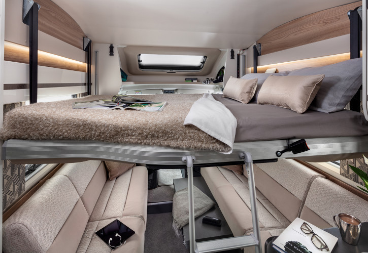 Swift Escape 6 Berth