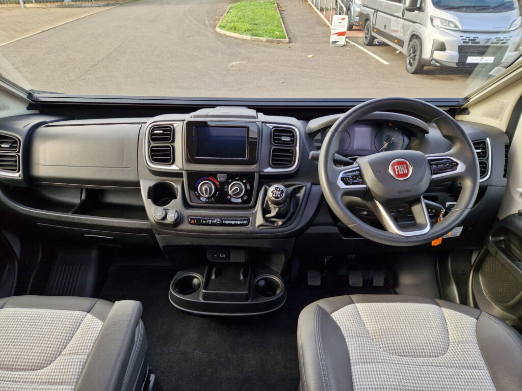 22309 20251118 114807