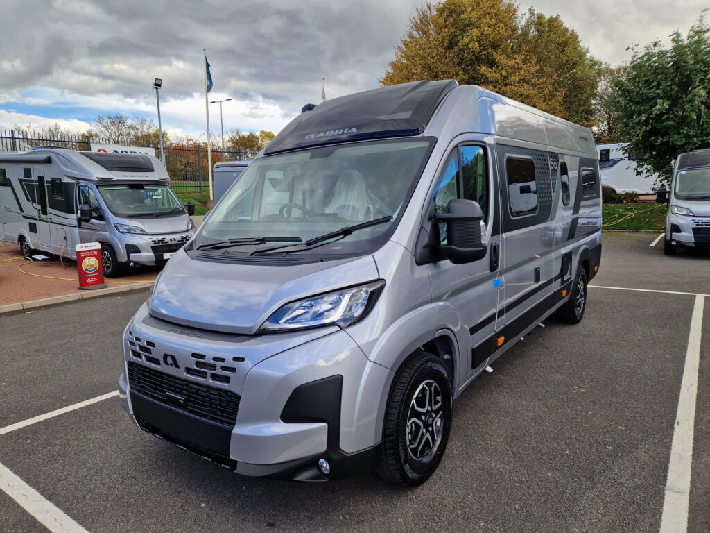 22951 20251022 140245