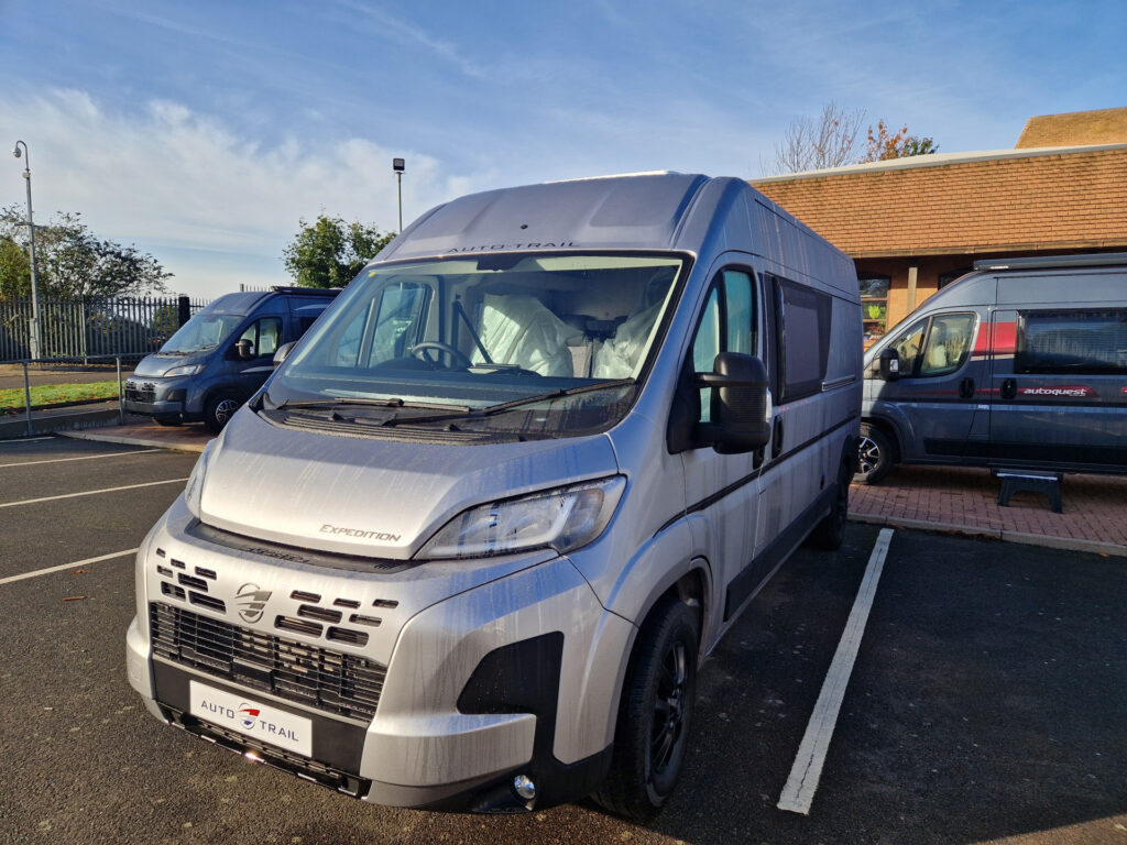 23037 20251030 092146