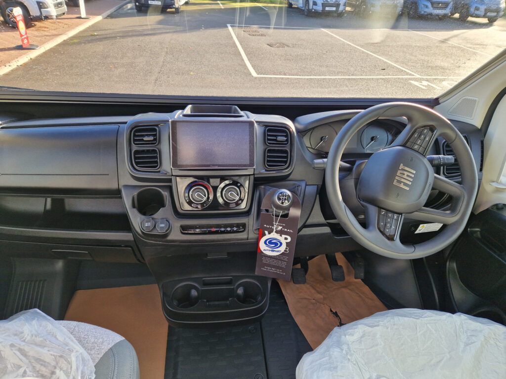 23037 20251030 092246