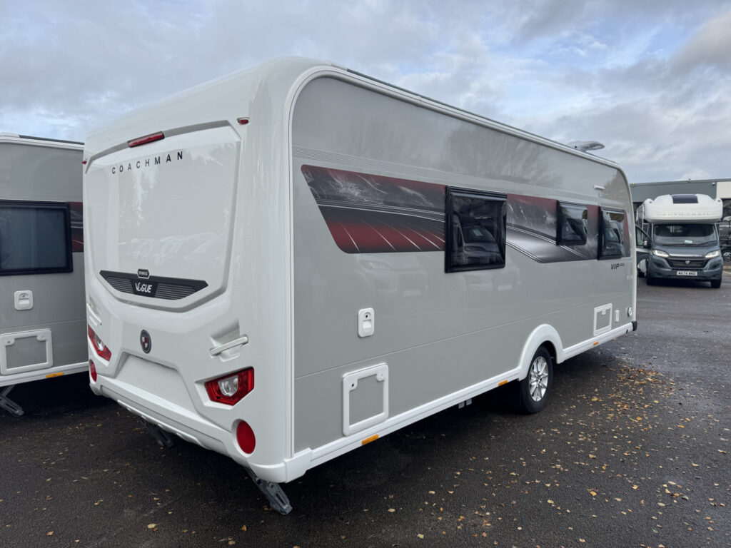 23049 20251103 104304790 Ios