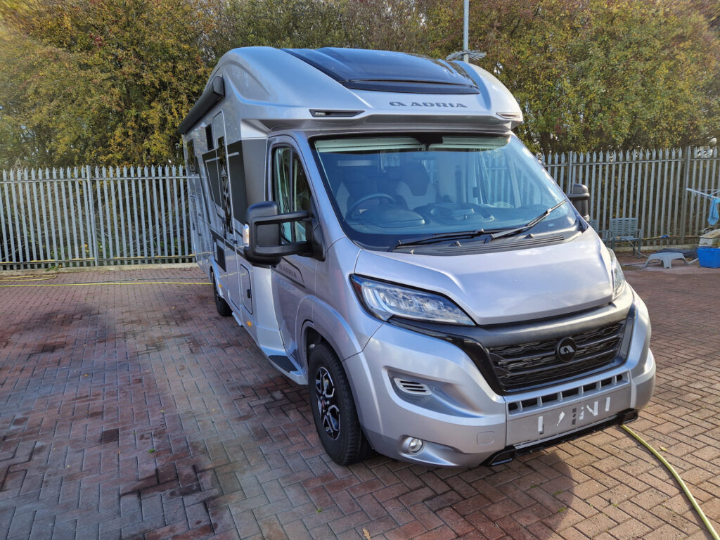 23052 20251104 112433