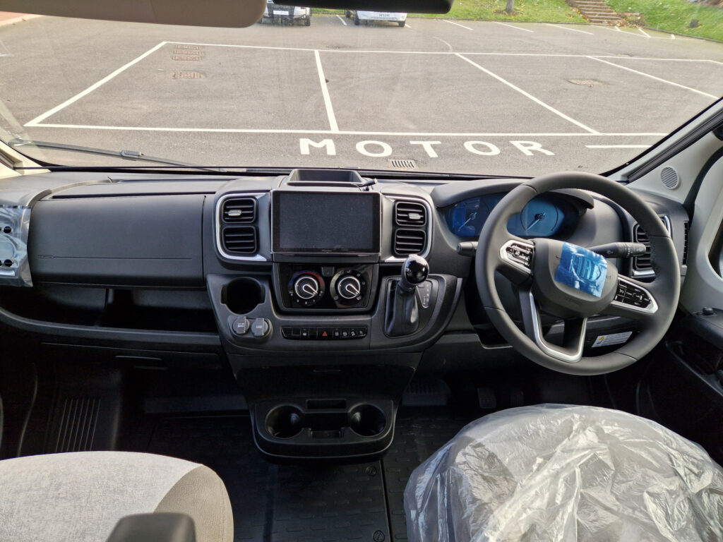 23247 20251120 104331