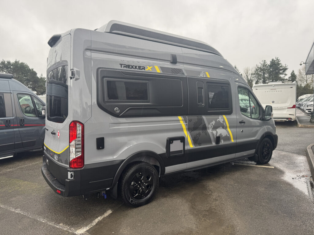 23306 20251201 113211768 Ios