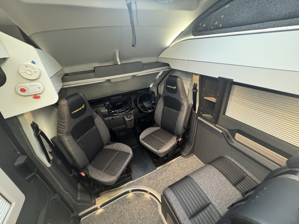 23306 20251201 115749782 Ios