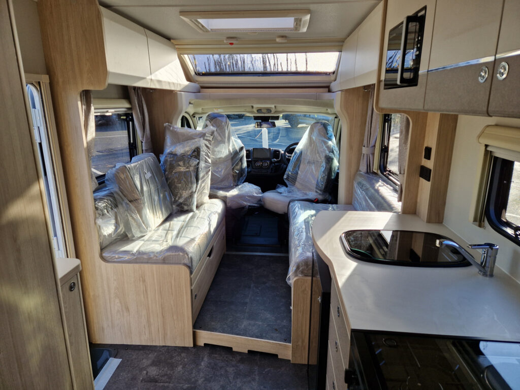 23342 20251210 104606