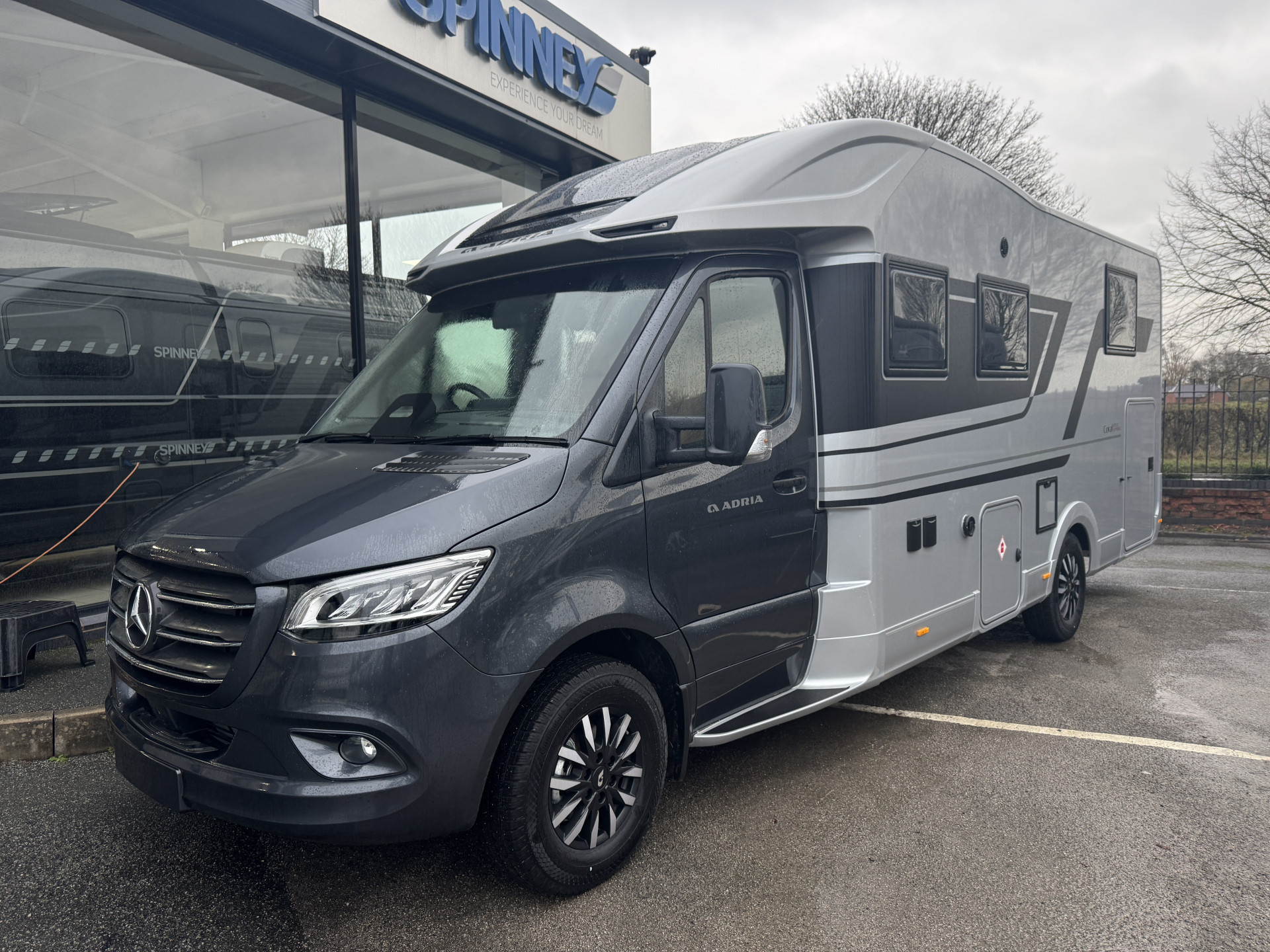 23353 20251204 091737676 Ios