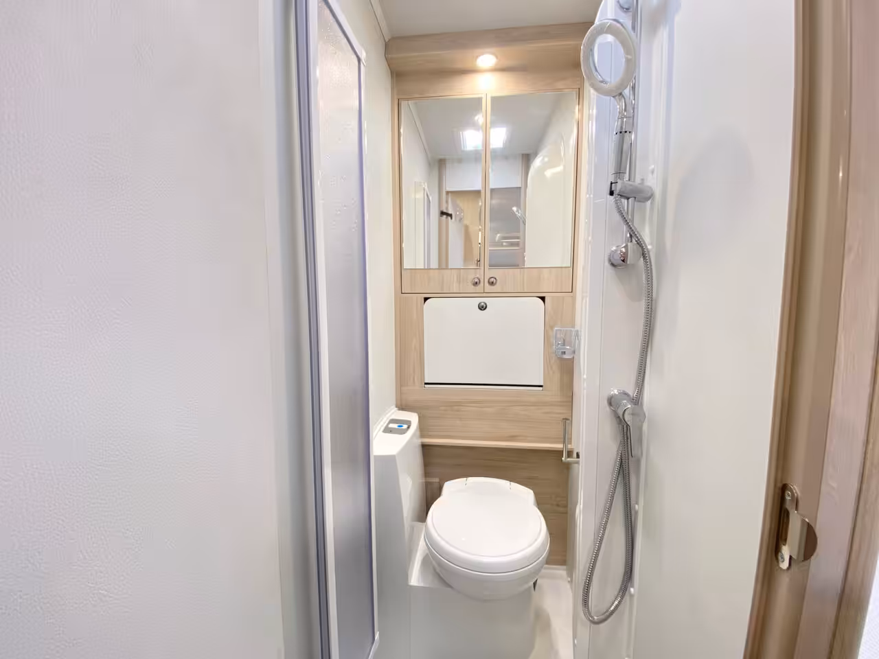 Elddis Vogue 155 Washroom 2026
