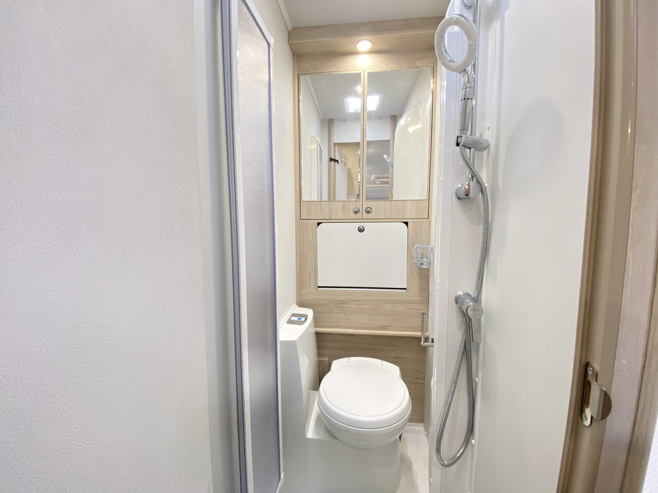 Elddis Vogue 155 Washroom 2026