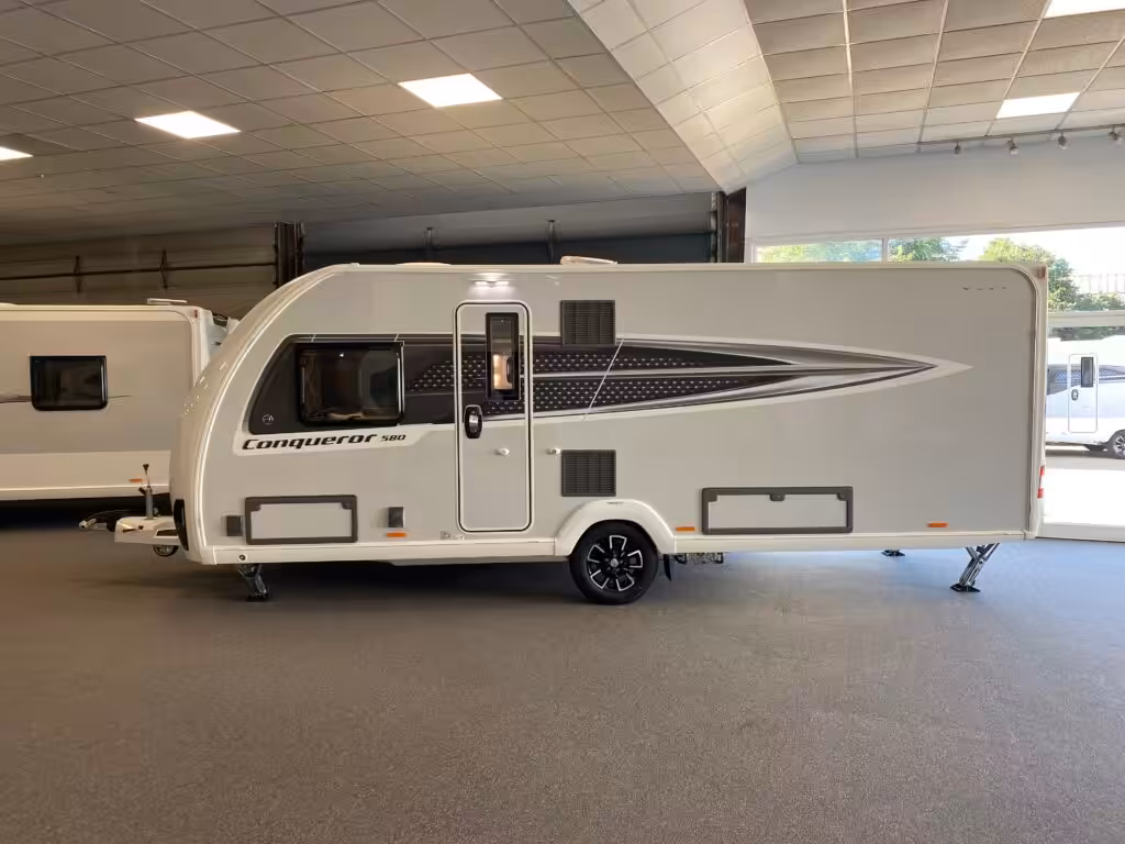 2026 Swift Conqueror 580 Nh 2 Scaled
