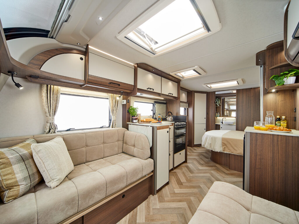 Acadia 575 3