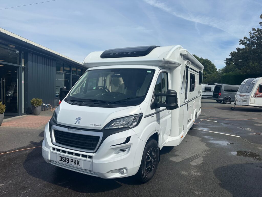 2019 Bailey Autograph 79 4 T 4 Scaled