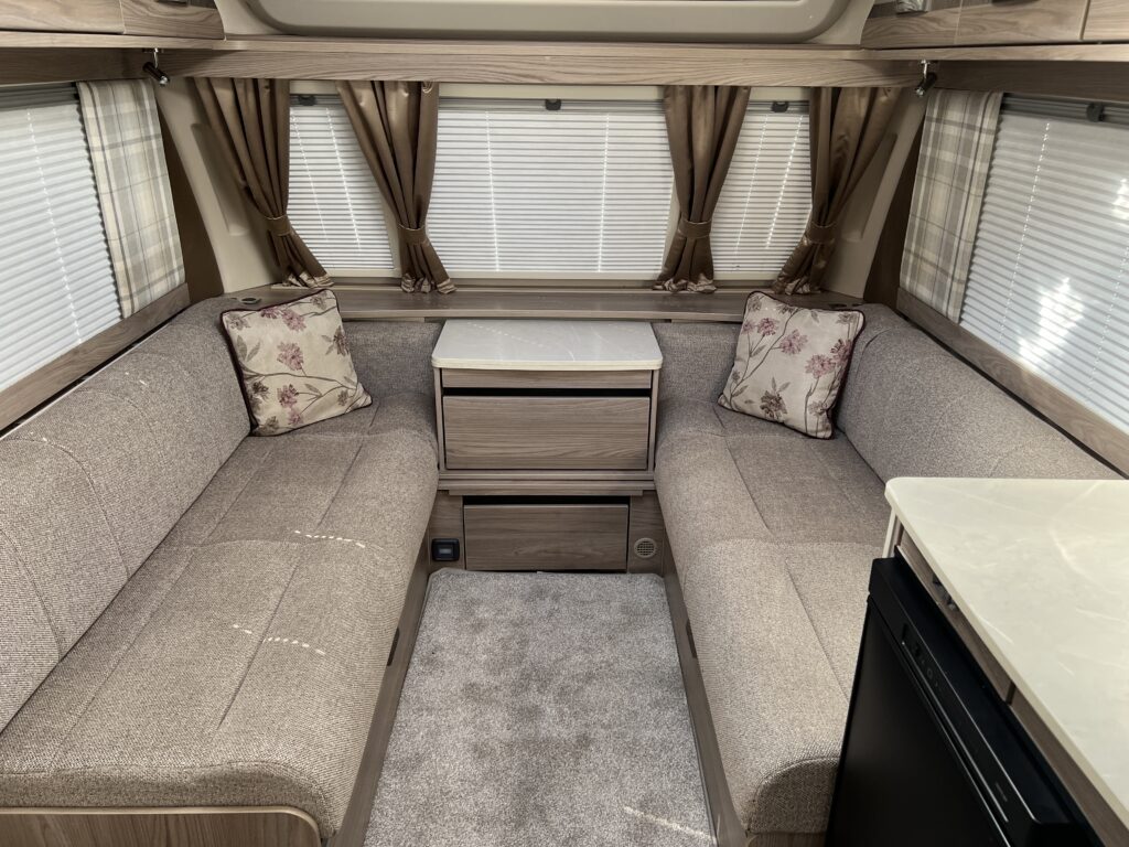 2023 Swift Challenger 560 NH 6 Scaled